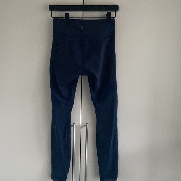 Aritzia The Constant Navy Blue Mesh Leggings - Picture 7 of 13